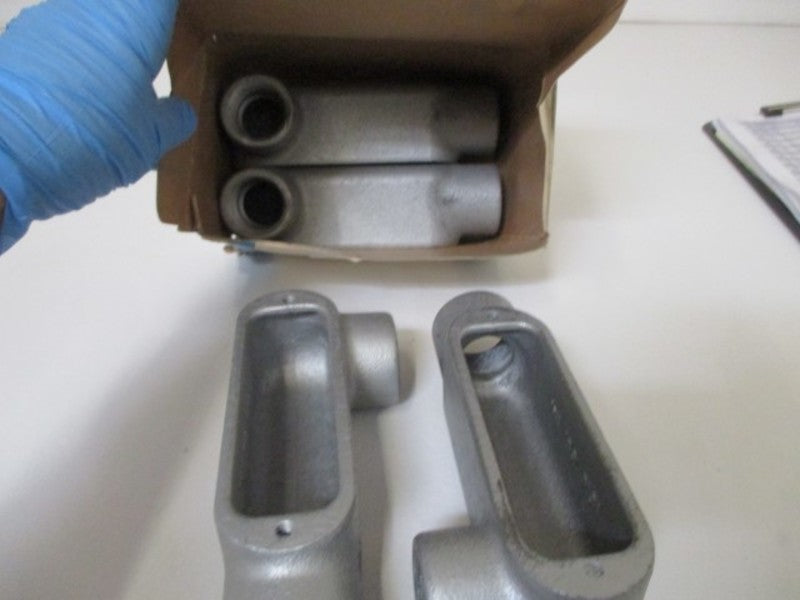 LOT OF 4 CROUSE-HINDS LL-38 CONDUIT OUTLET BODY LL1" NSMP