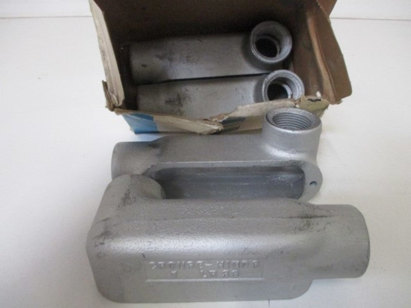 LOT OF 4 CROUSE-HINDS LR-38 CONDULET OUTLET BOX 1" NSMP