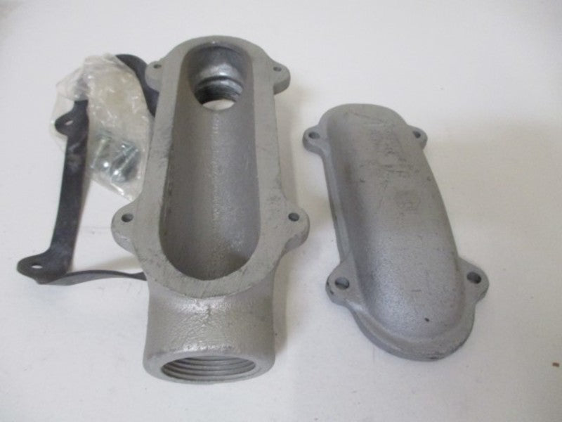 CROUSE-HINDS LBD4400 W/LBD400 CONDUIT BODY & COVER  NSMP
