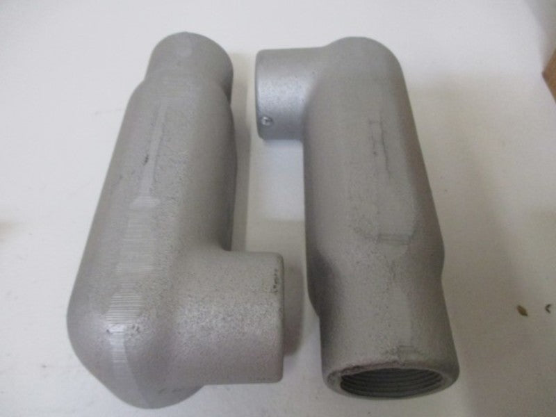 LOT OF 2 CROUSE-HINDS LL-58 CONDUIT BODY 1-1/2" LL COVER & GASKET NSMP
