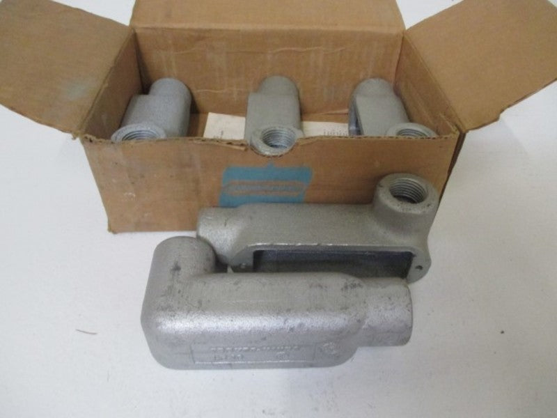 LOT OF 5 CROUSE-HINDS LR-18 CONDUIT OUTLET BODY 1/2" NSMP