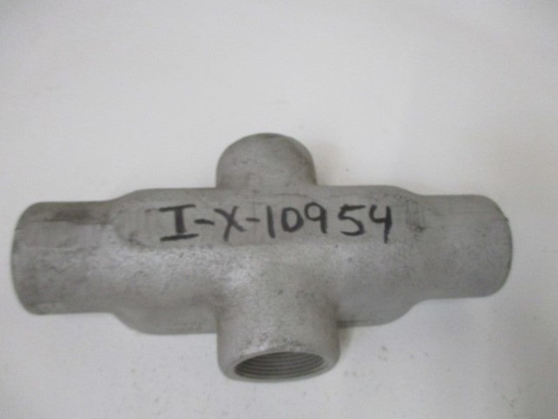 CROUSE-HINDS X-58 CONDUIT BODY 1-1/2"  UNMP
