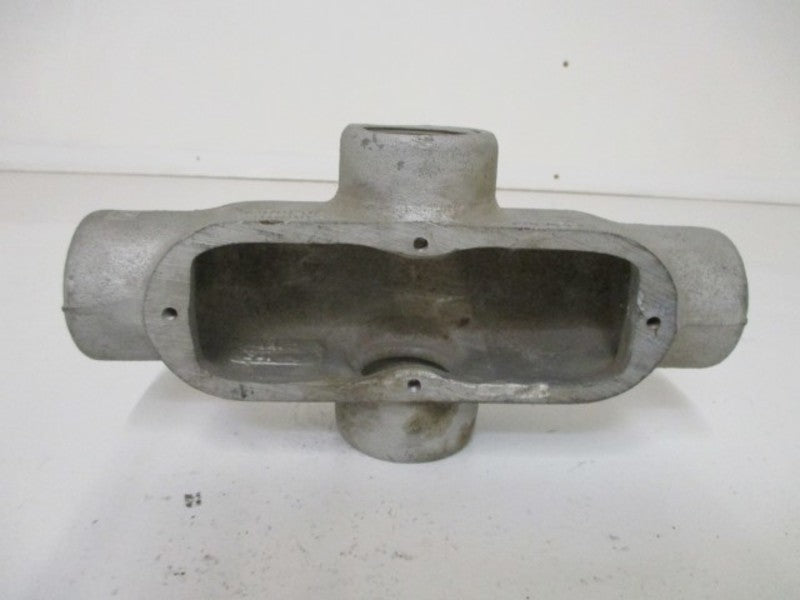 CROUSE-HINDS X-58 CONDUIT BODY 1-1/2"  UNMP
