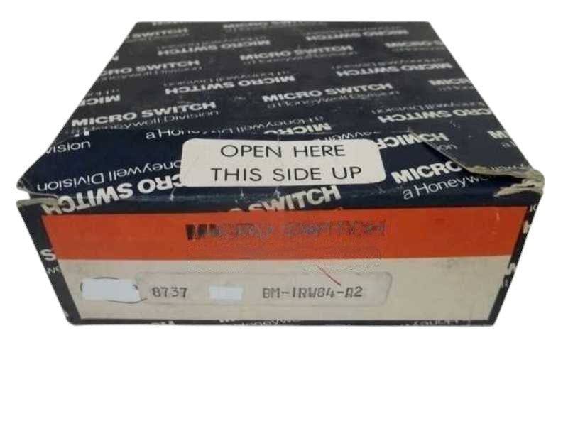 LOT OF 9 MICROSWITCH BM-1RW84-A2 LIMIT SWITCH(BLUE BOX)  NSMP