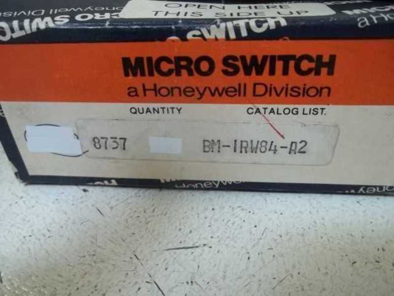 LOT OF 9 MICROSWITCH BM-1RW84-A2 LIMIT SWITCH(BLUE BOX)  NSMP