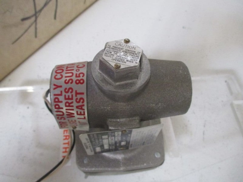 PENBERTHY 9SA58 ILLUMINATOR /115  NSMP