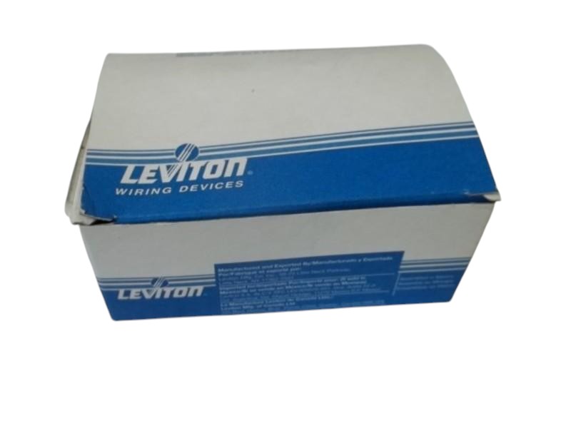 LOT OF 7 LEVITON 390-1W FLUORESCENT LAMPHODLER NSMP