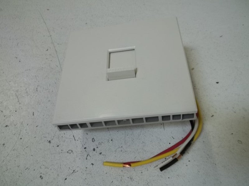 LUTRON NF-30 FLUORESCENT DIMMER 30 LAMPS  NSMP