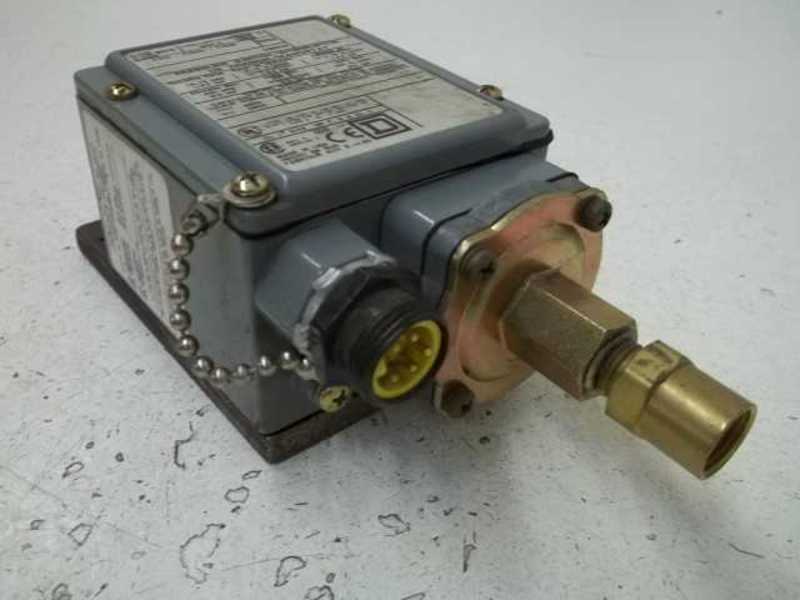SQUARE D 9012-GDW-4 SER.C PRESSURE SWITCH  UNMP