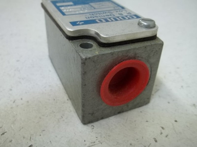 GOULD C2JK01 LIMIT SWITCH (AS PICTURED)  UNMP