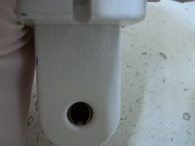 LOT OF 3 LEVITON 467 FEMALE LAMP HOLDER UNMP