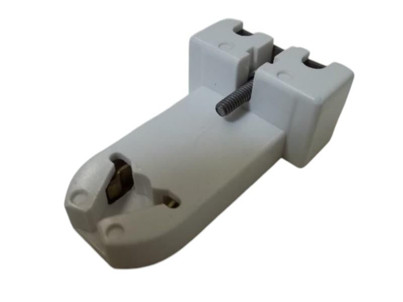 LEVITON 109-390 LAMP HOLDER  NSNP