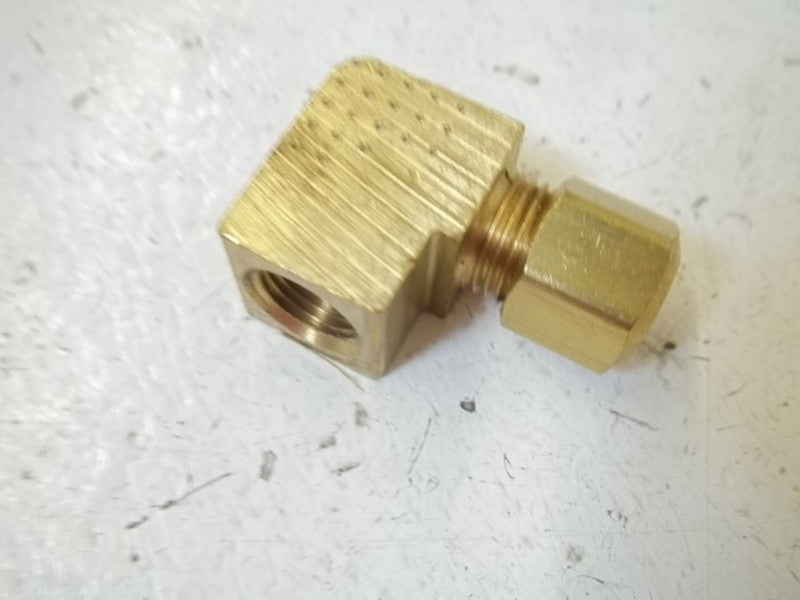 LOT OF 30 PARTSMASTER 41554305 1/4TX1/8FPT COMPRESSION FEMALE ELBOWNSMP