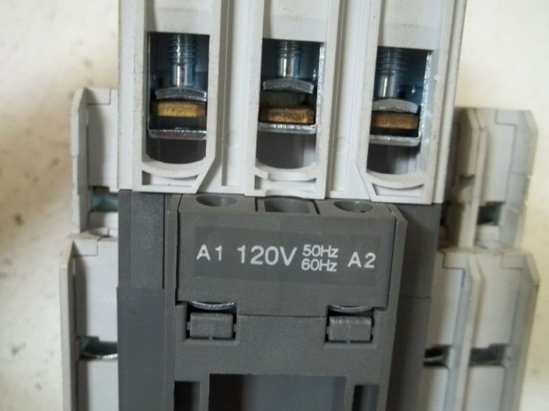 CERUS MRC(D)-50 W/UA-1 MAGNETIC CONTACTOR W/AUXILIARY CONTACT 120V  UNMP