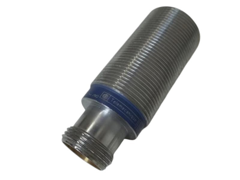 TELEMECANIQUE XS1M30MA230AH4 PROXIMITY SWITCH  UNMP