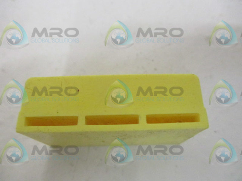 CUTLER HAMMER C320MSB10 BUSSBAR COVER 1-3/4"  NSNP