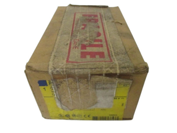 SQUARE D FHL26015 MOLDED CASE CIRCUIT BREAKER 15A  NSMP