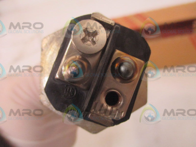 CHROMALOX 2E299 WATER HEATER ELEMENT  NSMP