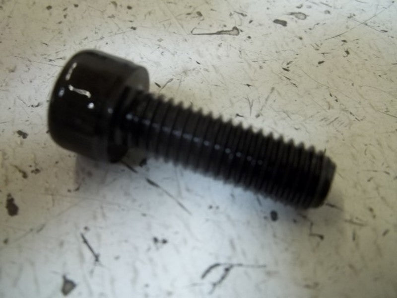 LOT OF 50 HOLO-KROME SHCSM8-1.25X25 SOCKET HEAD CAP SCREW NSMP