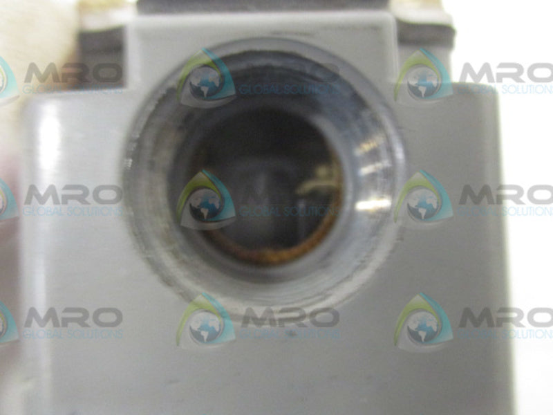 MICRO SWITCH 5LS1 (GRE)(AS PICTURED)  NSNP