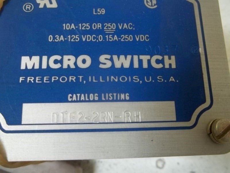 MICROSWITCH DTF2-2RN-RH ENCLOSED SNAP SWITCH (GREY)  NSMP