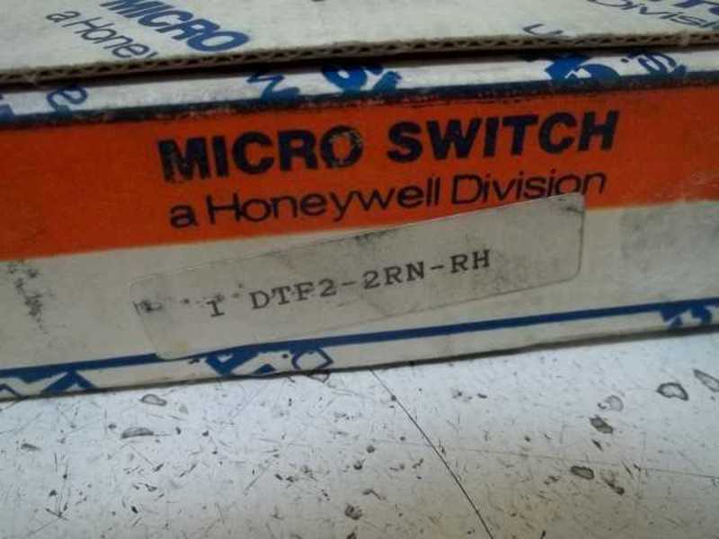 MICROSWITCH DTF2-2RN-RH ENCLOSED SNAP SWITCH (GREY)  NSMP
