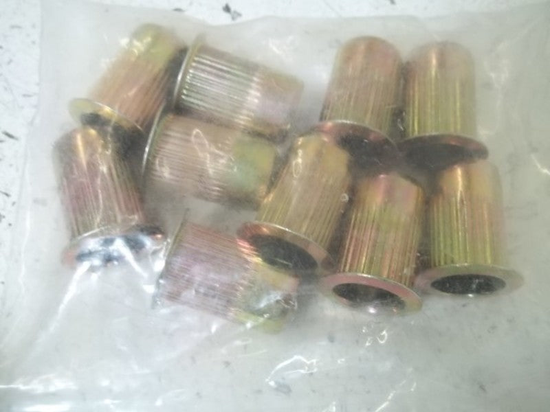 LOT OF 10 CAL2-3716-312-10 THREAD: 3/8-16 NSNP IN A BAG