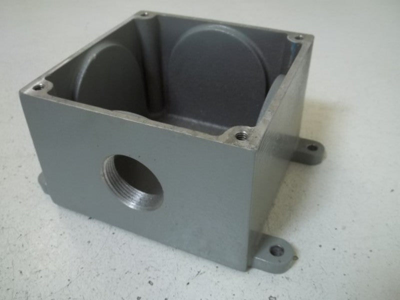 MELTRIC 89-9A053-080-114 DB100 ANGLE/BOX 1-1/4" NPT  NSMP