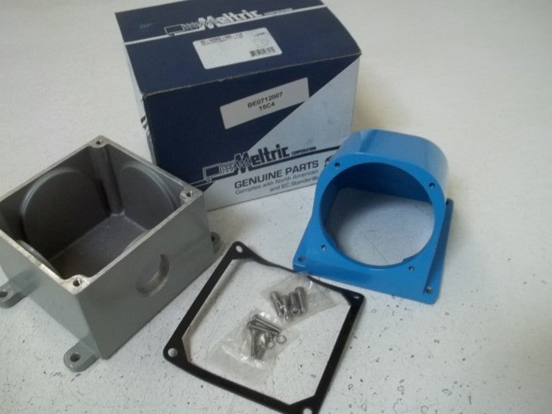 MELTRIC 89-9A053-080-114 DB100 ANGLE/BOX 1-1/4" NPT  NSMP