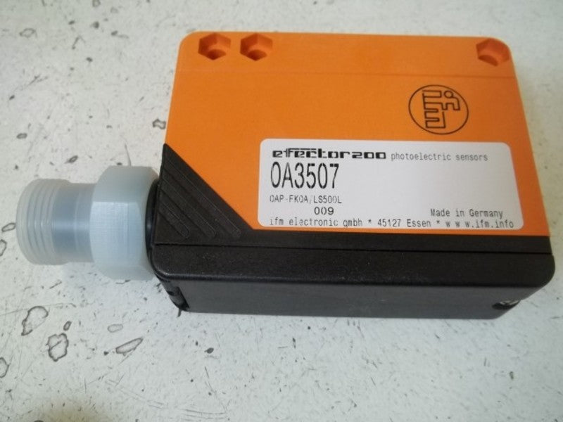 IFM EFECTOR OA3507 RETRO REFLECTIVE SENSOR  NSMP