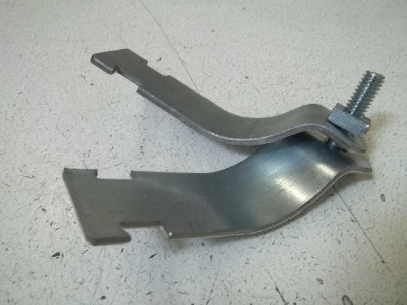 B-LINE B2013 2" CLAMP/PIPE (2 PER SET)  NSNP