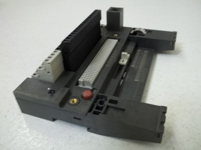 SIEMENS 6ES7 193-0CA20-0XA0 TERMINAL BLOCK  NSMP