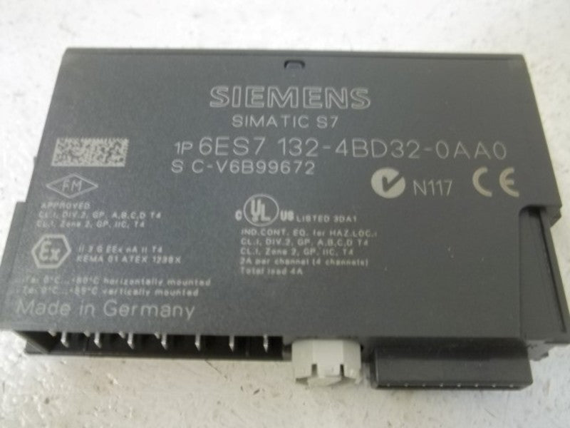 SIEMENS 6ES7 132-4BD32-0AA0 DIGITAL OUTPUT (5 IN BOX)  NSMP