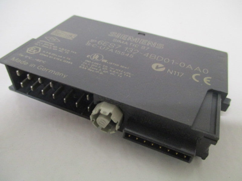 SIEMENS SIMATIC S7 6ES7132-4BD01-0AA0 DIGITAL OUTPUT MODULE  NSNP