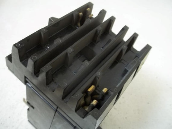 SQUARE D FC24030AC CIRCUIT BREAKER  UNMP