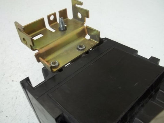 SQUARE D FC24030AC CIRCUIT BREAKER  UNMP