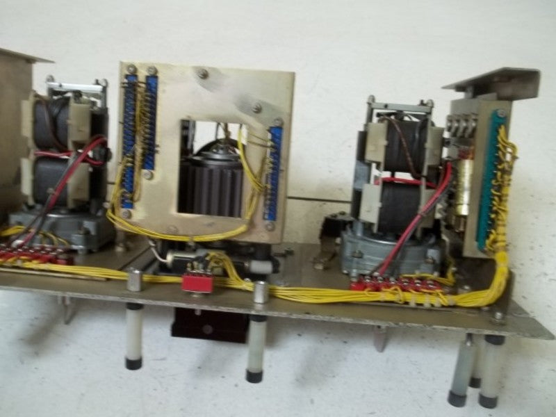 CINCINNATI MILACRON 2-655-2035 PUNCHED TAPE READER  UNMP