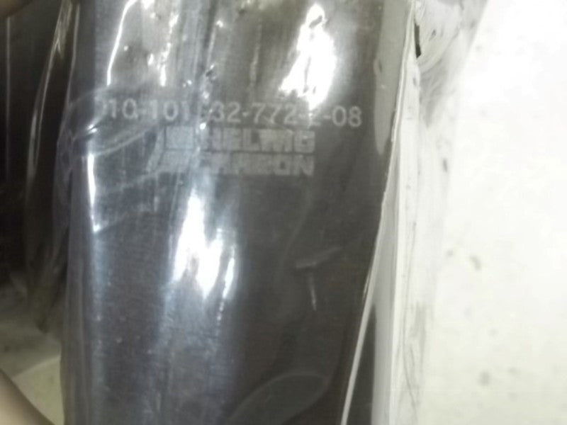 LOT OF 7 CARBON PRODUCTS 10-101532-772-2-08 BRUSH CARBON NSNP IN A BAG