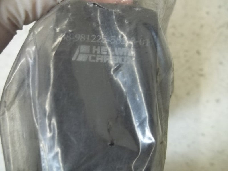 LOT OF 6 CARBON PRODUCTS 38-981225-582-3-01 BRUSH CARBON NSNP IN  A BAG
