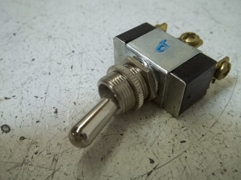 COLE HERSEE CO. 5584 TOGGLE SWITCH  NSMP