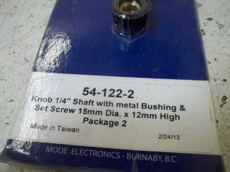 MODE ELECTRONICS 54-122-2 KNOB 1/4" SHAFT W/METAL BUSHING  ORIGINAL PACKAGE