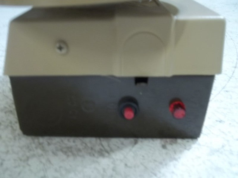 DUAL-LITE ML-2E 6VDC 120/277 VAC EMERGENCY LIGHT 2 HEAD  NSMP
