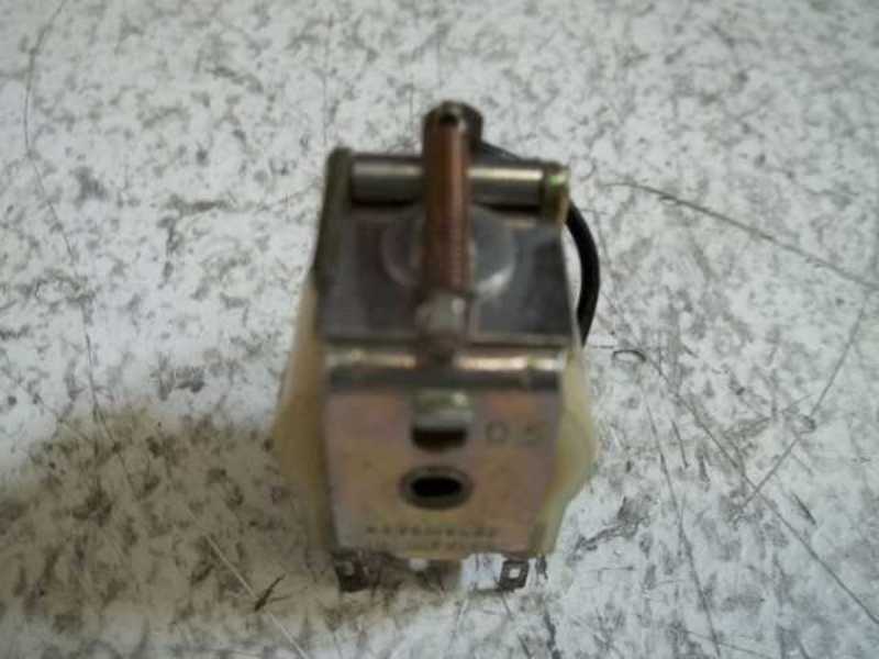 MAGNECRAFT W86X-4 TRANSMITTER 24 VDC  UNMP