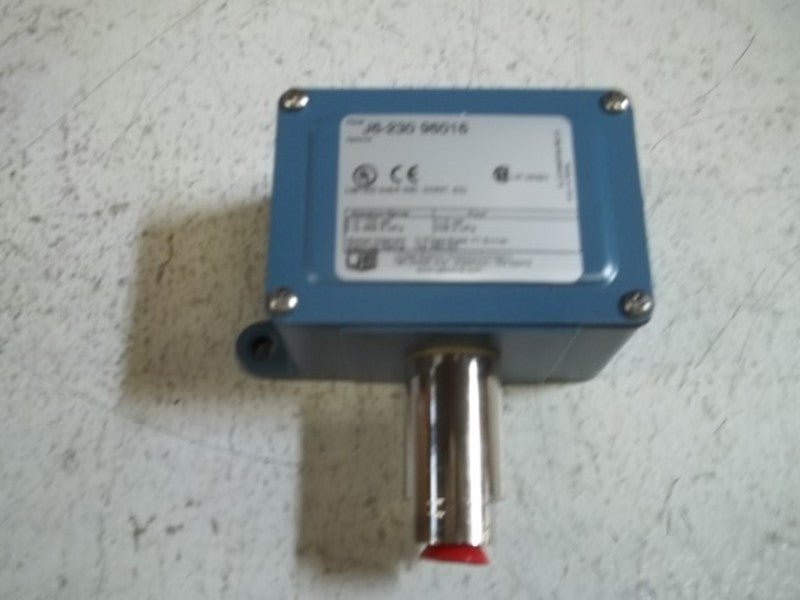 UNITED ELECTRIC J6-23096016 PRESSURE SWITCH 0-100PSI 758.4 KPA  NSMP