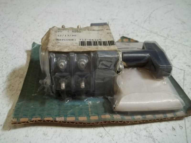 WESTINHOUSE 781A477G01 SWITCH CONTROL 600V  NSNP IN BAG
