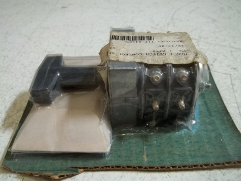 WESTINHOUSE 781A477G01 SWITCH CONTROL 600V  NSNP IN BAG