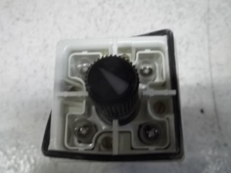 MICRO SWITCH 913LEA-011 CONTROL SWITCH 120VA  NSMP