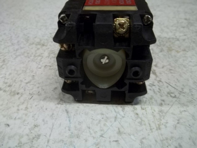MICRO SWITCH 913LEA-011 CONTROL SWITCH 120VA  NSMP
