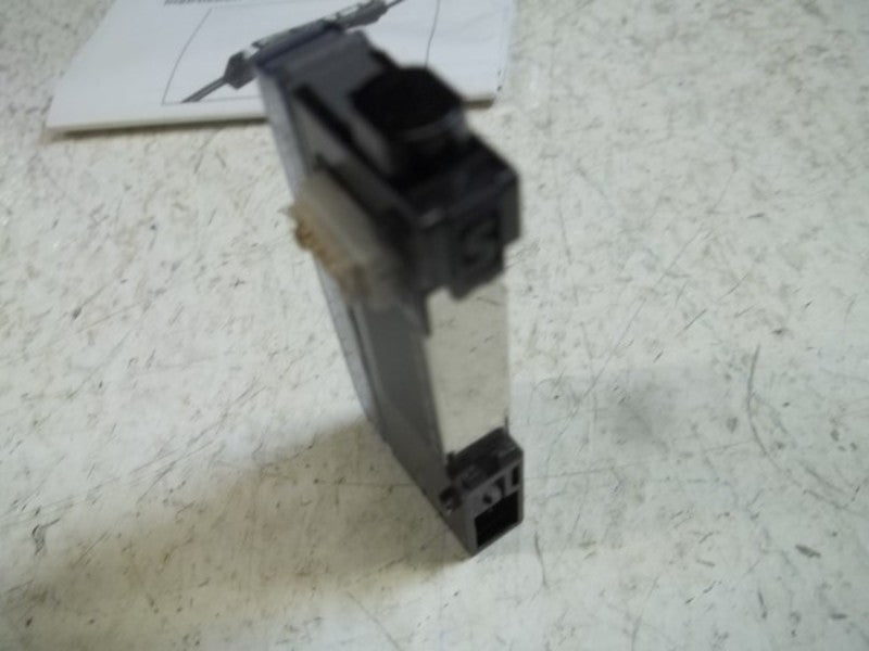 KEYENCE FS-V10 SENSOR HYBRID  NSNP