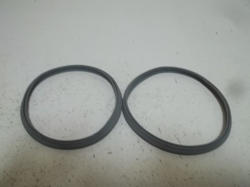 LOT OF 2 KRONES 8653082E RUBBER SEALS NSNP